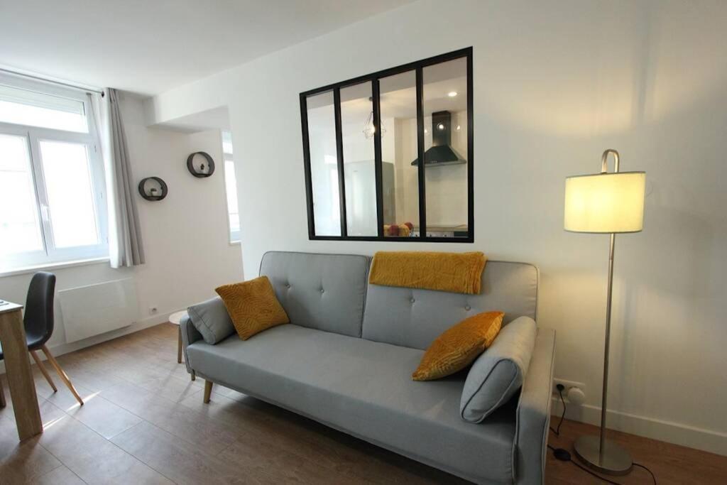 Appartement Centre De Valenciennes Entierement Equipe 64M2 Exterior photo
